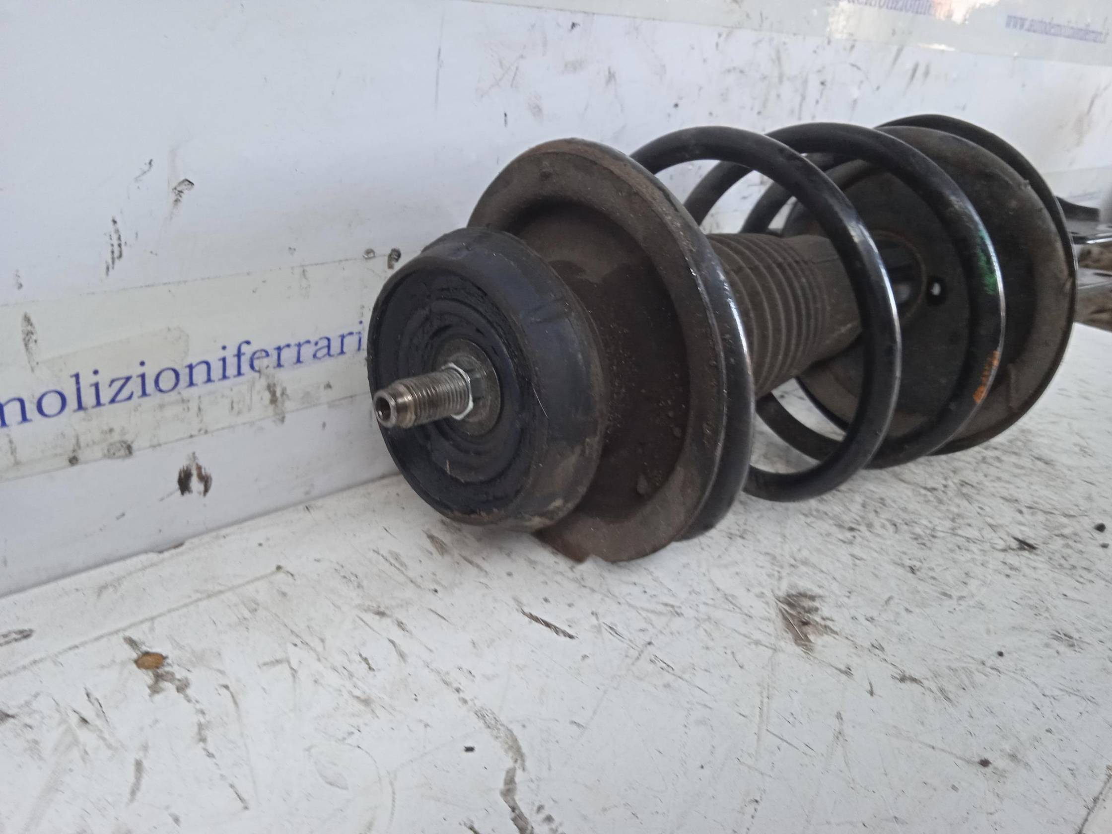 Ammortizzatore ant. dx.